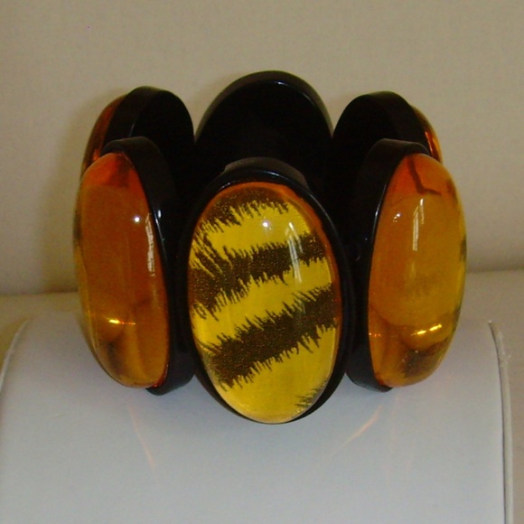 Gerda Lynggaard MONIES Amber Lucite and Animal Print Themed Statement Bracelet - Picture 8 of 16